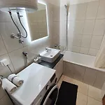 Nn Apartament *