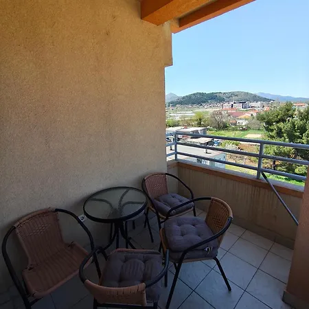 Nn Apartment Trebinje