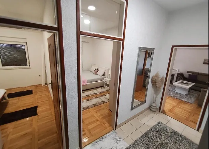 شقة Nn تريبينيي