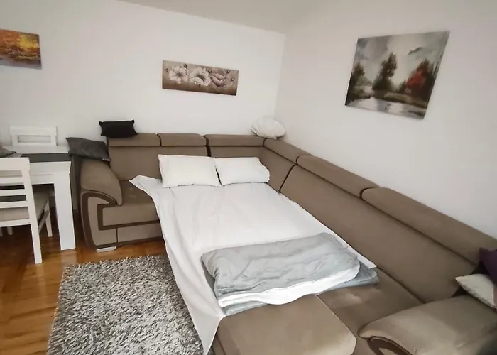 Nn شقة تريبينيي